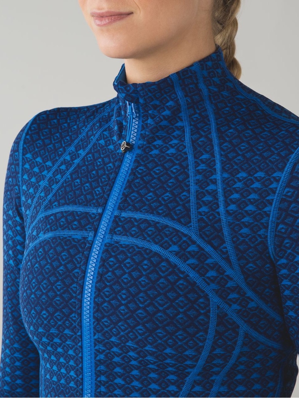 ❥Lululemon Define Jacket - Picture 2 of 3